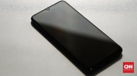 Vivo V11 Pro, Performa Oke Tapi Kamera Depan Tetap 'Lebay'