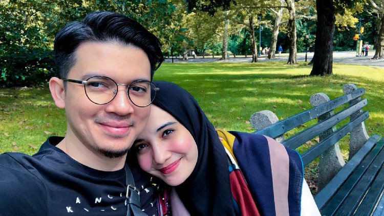 pasangan romantis irwansyah dan zaskia sungkar yang masih romantis