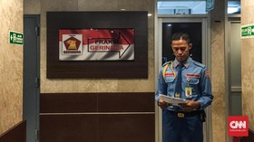 Peluru Melesat 10 Cm di Atas Kepala Tamu Anggota DPR Gerindra