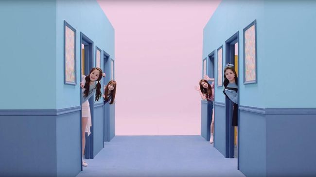 Jaringan televisi Mnet membantah rencana pembubaran IZ*ONE dan X1, setelah asosiasi agensi kedua grup itu disebut membuka peluang pembubaran.