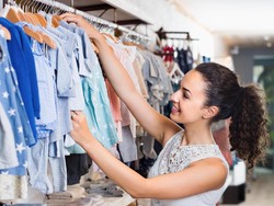 7 Panduan Buat Kamu yang Ingin Belanja Baju Setelah Mal di Jakarta Buka
