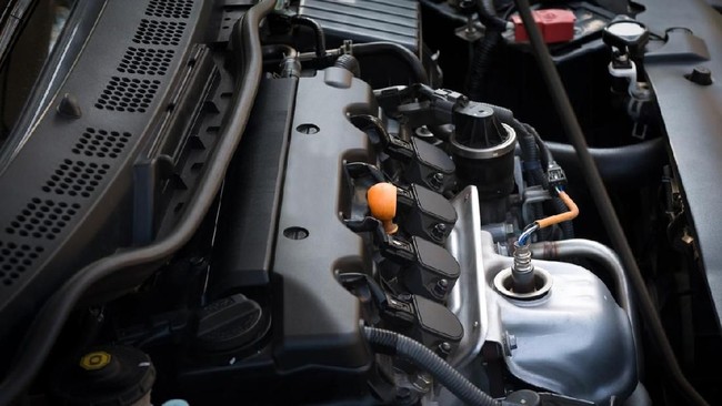 The engine of the modern car .