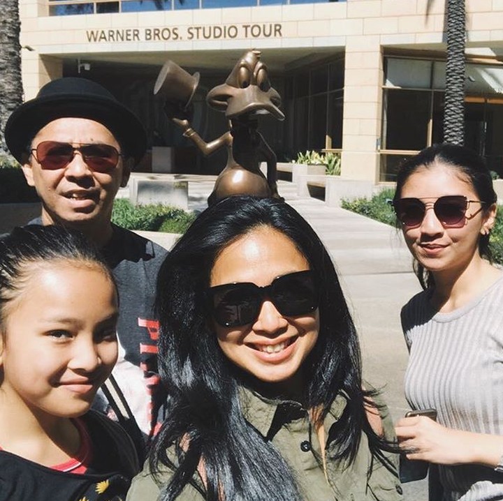 <p>Kompak selalu ya keluarga Kak Rose! (Foto: Instagram/ @fenirose)  </p>