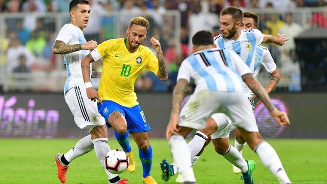 Pelatih Argentina Lionel Scaloni menilai kekalahan 0-1 dari Brasil dalam pertandingan persahabatan di Arab Saudi menyakitkan.