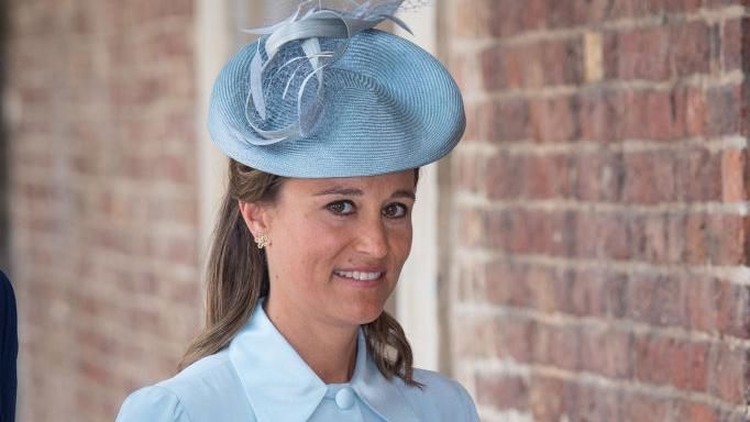 LONDON, ENGLAND - JULY 09: Pippa Middleton, the sister of Britain's Catherine, Duchess of Cambridge, attends the christening of Prince Louis at the Chapel Royal, St James's Palace on July 09, 2018 in London, England. (Photo by Dominic Lipinski - WPA Pool/Getty Images)