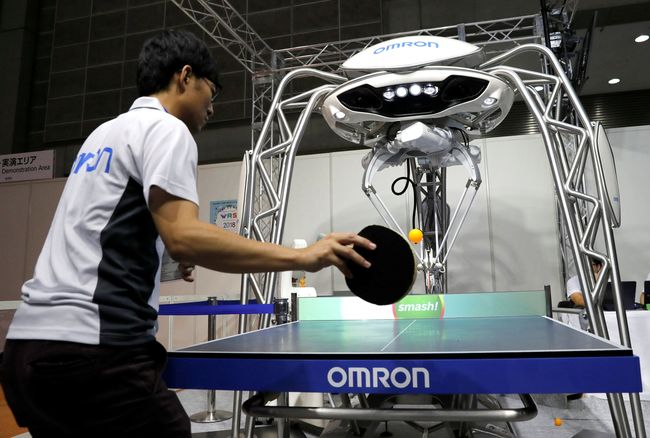 Mengintip Aksi Robot Canggih di World Robot Summit 2018 - Foto 5