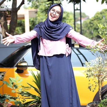 Rayakan 6 Juta Subscriber, Ria Ricis Bertolak ke Palestina