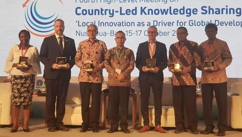 Kementerian Perencanaan Pembangunan Nasional/Bappenas bekerja sama dengan World Bank menggelar pertemuan skala dunia HLM4 on CKLS.