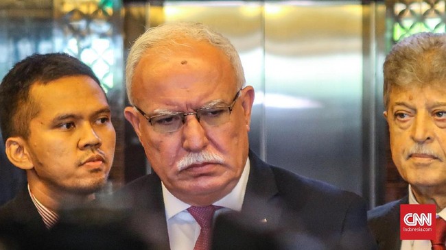 Menurut Menteri Luar Negeri Palestina Riyad al-Maliki, negaranya kian tertarik untuk melirik dan berbelok ke China yang bisa memberikan harapan baru.