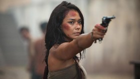 Adinia Wirasti Pimpin Pemberontakan di Trailer 'Grisse'