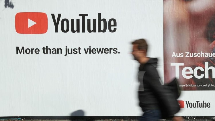 Viral Layangan Putus, Subscribers Channel YouTube Religi Ini Turun? Cerbung Layangan Putus menjadi viral, apakah benar berimbas subscribers sebuah channel YouTube religi turun? Ini penjelasannya.