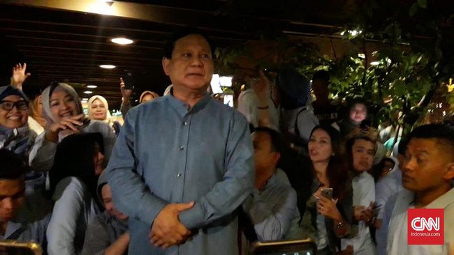 Prabowo Rayakan Ulang Tahun ke-67 Bersama Titiek Soeharto Prabowo Rayakan Ulang Tahun ke-67 Bersama Titiek Soeharto