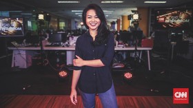 Yura Yunita Menikah, Rekan Seleb Menangis Haru
