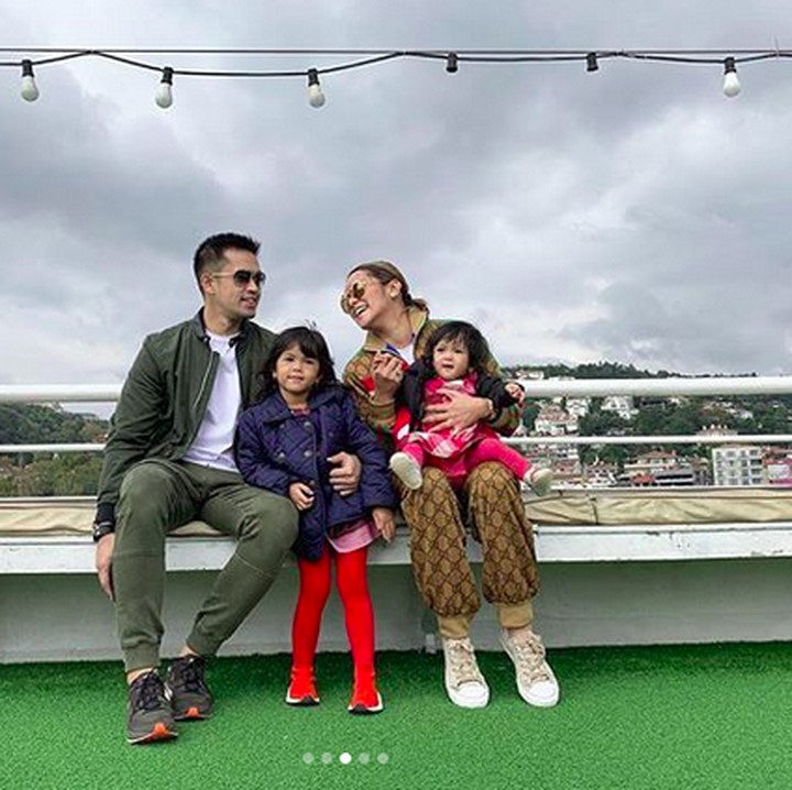 <p>Bagi Olla Ramlan, keluarga adalah segalanya. (Foto: Instagram @ollaramlanaufar)<br /><br /></p>
