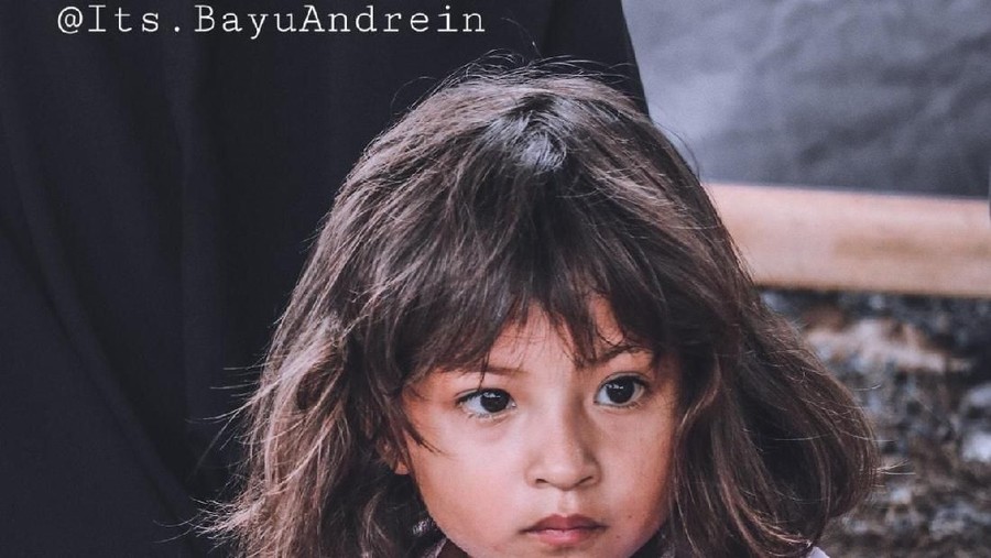 Ketegaran Jihan, Anak Cantik Korban Gempa Palu