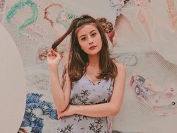 Dikabarkan Vakum, Ini 5 Gaya Awkarin yang Kekinian Banget