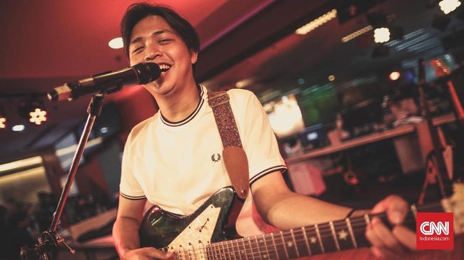 Band selancar rock The Panturas akan bertutur mengenai maritim Indonesia dalam Music at Newsroom Special Edition, Rabu (24/10) mulai pukul 14.00 WIB.