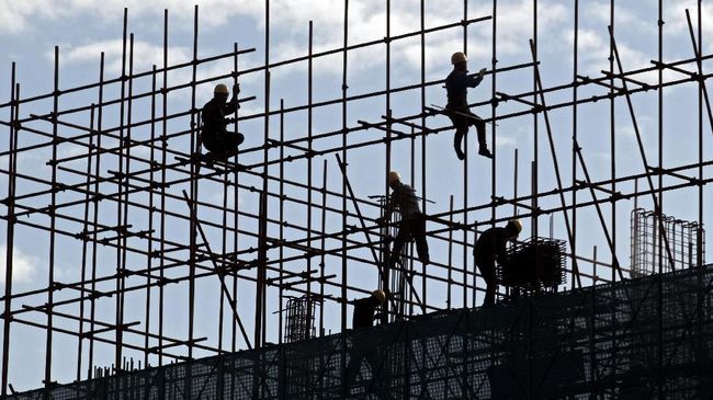 Sekitar 1.000 Perusahaan China Beroperasi di Indonesia Presiden Kamar Dagang China di Indonesia Gong Bencai menyatakan ada sekitar 1.000 perusahaan asal Negeri Tirai Bambu yang saat ini beraktivitas di Indonesia.