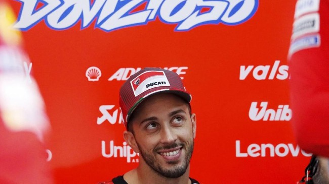 Andrea Dovizioso jadi pebalap tercepat di sesi latihan bebas ketiga MotoGP Jepang sedangkan Marc Marquez ada di posisi keempat.