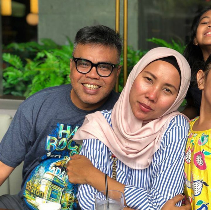 <p>Menikah 10 tahun lebih, Abdel dan Ria dikaruniai 2 putri yang manis-manis, Latisha dan Delisha. (Foto: Instagram/abdelachrian)</p>