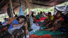 Pengungsi Korban Gempa Palu Kembali ke Rumah