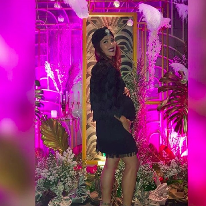 <p><a href="https://hot.detik.com/celeb/4154429/masuk-usia-38-tahun-nadia-mulya-umumkan-hamil-anak-ke-4" target="_blank"> Nadia Mulya</a> sedang hamil anak keempat nih, Bun. Dia terlihat makin bersinar.<br /><br /></p>