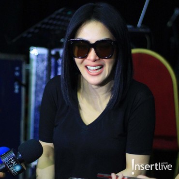 Hotman Paris Siap Bongkar Fakta Pesawat Pribadi Syahrini