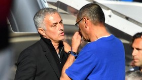 Jose Mourinho: Asisten Maurizio Sarri Tidak Sopan