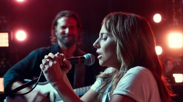 img-title Lirik Lagu Always Remember Us This Way - Lady Gaga