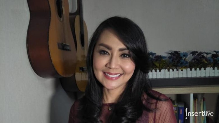 Untung-Rugi Laser Miss V Seperti Dilakukan Tessa Kaunang Buat perempuan yang sudah melahirkan, akan ada beberapa masalah di Miss V. Tapi apakah solusinya harus dengan laser Miss V seperti Tessa Kaunang?