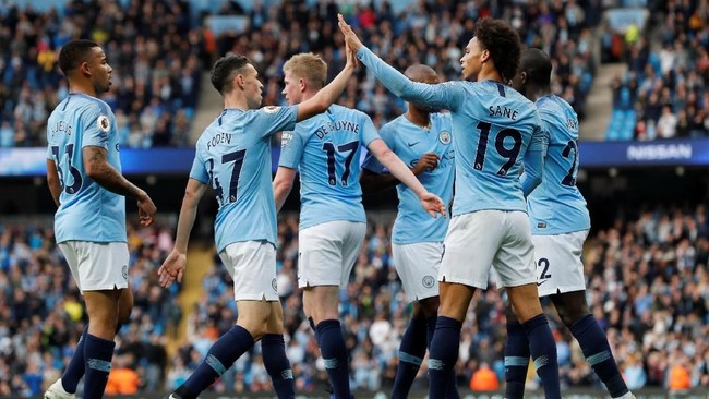 Manchester City kembali melanjutkan tren kemenangan di Liga Primer Inggris setelah menang telak 5-0 atas Burnley di Stadion Etihad, Sabtu (20/10).