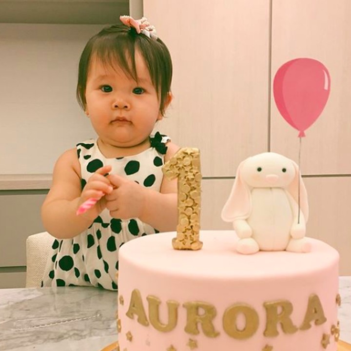 <p>Saat ini, umur Aurora sudah satu tahun lho. (Foto: Instagram/@oliviajensen)</p>