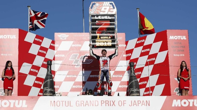 Marc Marquez yang kini telah mengumpulkan lima gelar juara dunia MotoGP tidak mempedulikan catatan rekor titel juara dunia termasuk milik Valentino Ross.