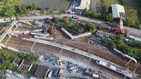 FOTO: Kecelakaan Kereta Paling Parah di Taiwan dalam 3 Dekade