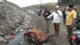 VIDEO: Wali Kota Bekasi Minta Anies Terjun ke Bantargebang