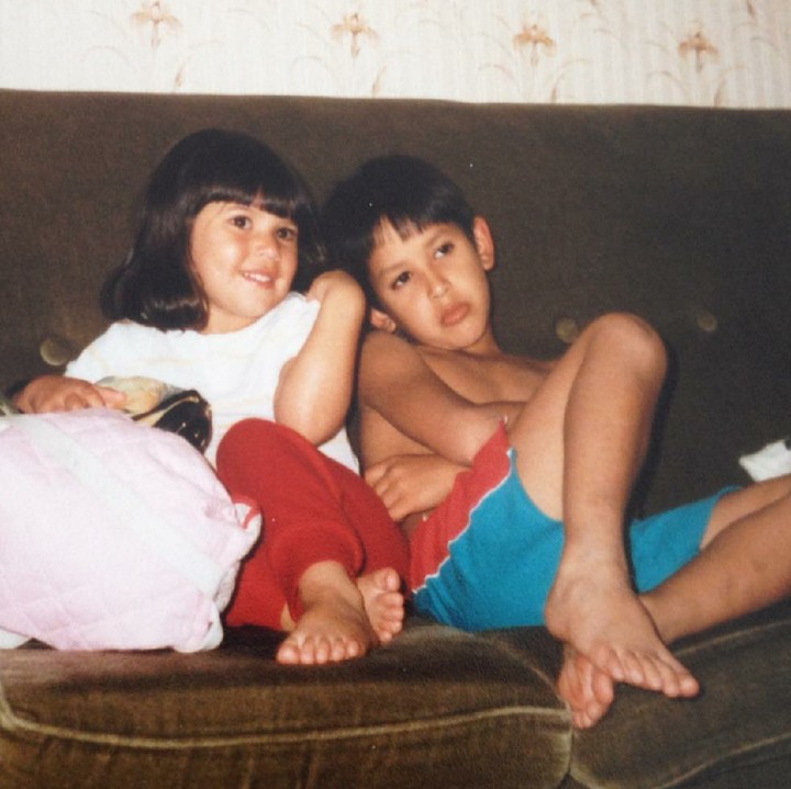 <p>Nggak heran Hannah kecil tomboy karena dia dekat banget sama sang kakak. (Foto: Instagram/hannahalrashid)</p>