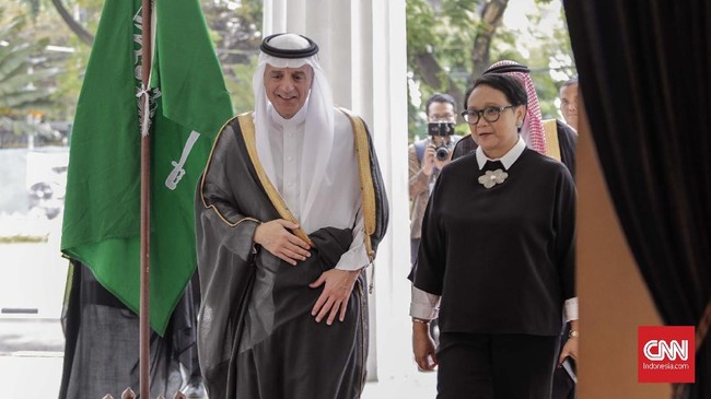 Indonesia meminta Arab Saudi segera memberikan santunan kepada WNI korban insiden crane yang jatuh di Masjidil Haram saat ibadah haji pada 2015 lalu.