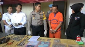VIDEO: Polisi Gresik Tangkap Produsen Alat Kesehatan Ilegal