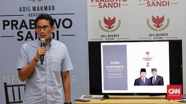 Sandiaga Uno menyebut masyarakat hanya peduli soal lapangan pekerjaan, bahan pokok, biaya hidup, bukan aspek-aspek di luar hal-hal itu seperti agama.