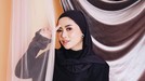 Selebgram terkenal Indonesia&comma; Rachel Vennya&comma; tampil beda dengan mengenakan hijab&period; Penampilan barunya itu diunggah Rachel di akun Instagram miliknya&period;