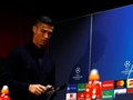 Ronaldo Beri Hadiah untuk Pasien Anak di Malam Natal