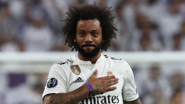 Diklaim Ikuti Ronaldo, Marcelo Ucap Perpisahan ke Real Madrid Marcelo diklaim sudah sepakat gabung Juventus dan telah menyampaikan salam perpisahan kepada beberapa pemain Real Madrid.