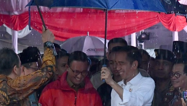 Para pendukung dan relawan Jokowi khawatir jika Anies Baswedan menang di Pilpres 2024, namun mereka sendiri belum dapat menentukan siapa calon yang diusung.