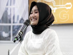 Intimate Showcase with Sony Music, Fatin dan Sezairi Sumbang Suara