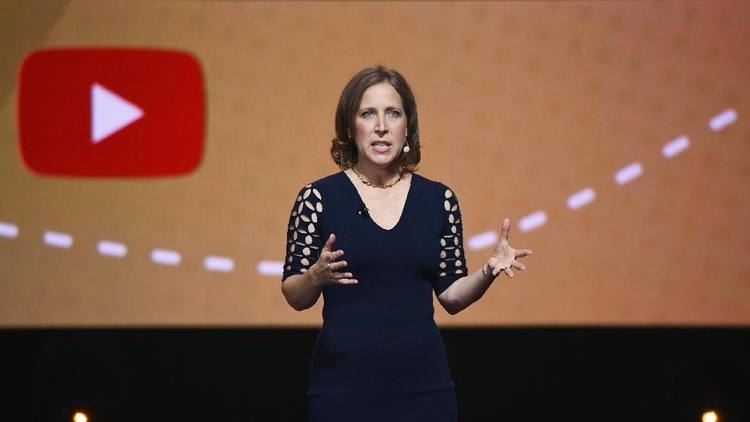 Susan Wojcicki NEW YORK, NY - MAY 03: YouTube CEO Susan Wojcicki speaks onstage during the YouTube Brandcast 2018 presentation at Radio City Music Hall on May 3, 2018 in New York City. (Photo by Noam Galai/Getty Images)