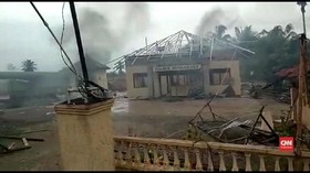 VIDEO: Pembakaran Polsek di Aceh Dipicu Tewasnya Tahanan