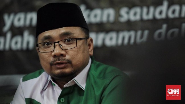 Fungsi Kantor Urusan Agama (KUA) menjadi pembicaraan publik lantaran bakal dijadikan tempat pernikahan semua penganut agama, tidak hanya Islam saja.