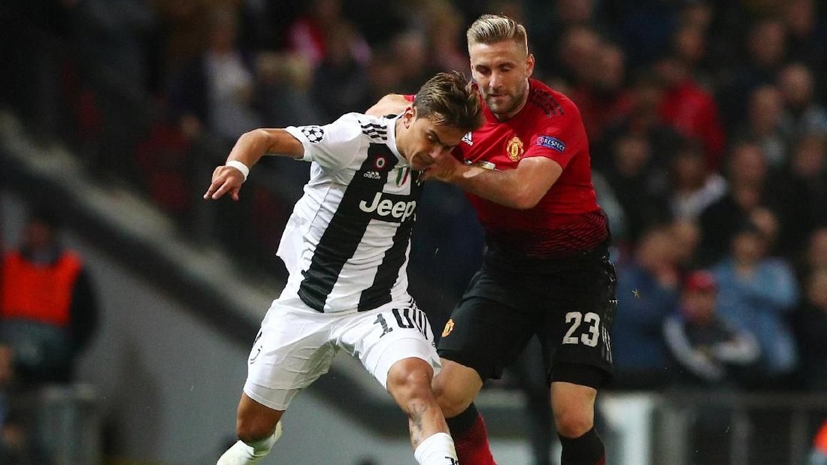 FOTO: Jamu Juventus, Manchester United Tersungkur di Kandang