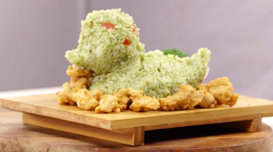 Resep Nasi Goreng Hijau Bentuk Bebek, Si Kecil Dijamin 