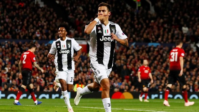 Juventus unggul 1-0 atas Manchester United di babak pertama dalam lanjutan pertandingan Grup H Liga Champions di Stadion Old Trafford, Selasa (23/10).